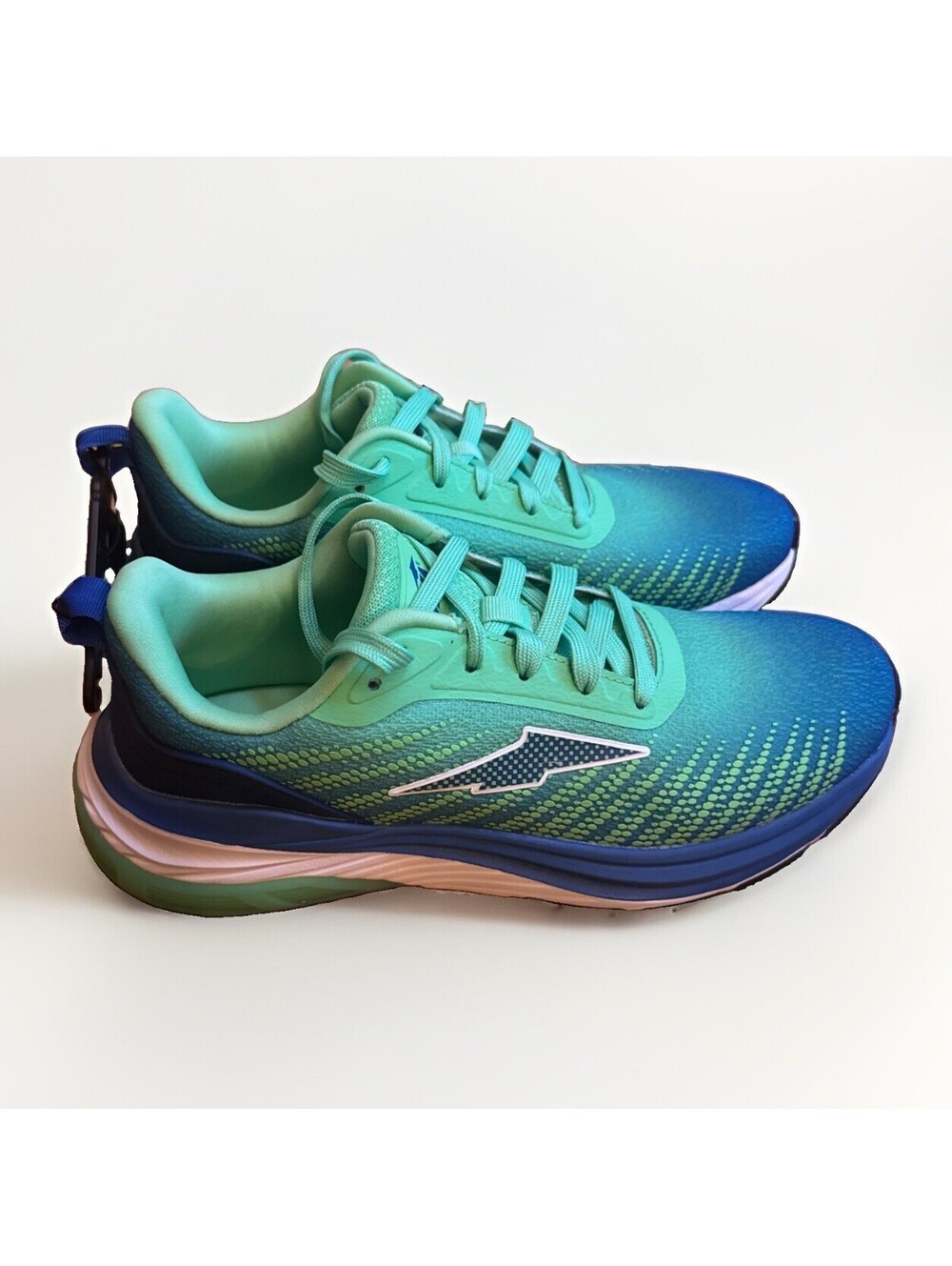 NEW AVIA Men's Green Blue Gradient Low Top Lace-Up Athletic Sneakers Shoes 8.5